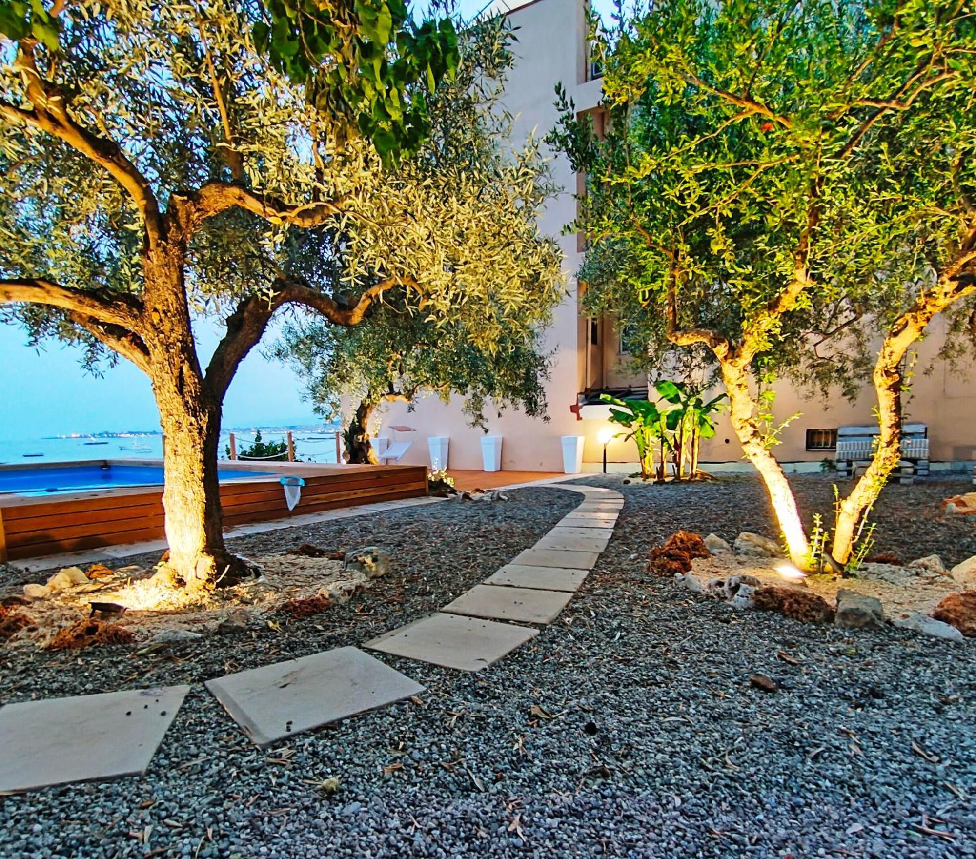 Degli Ulivi * Taormine